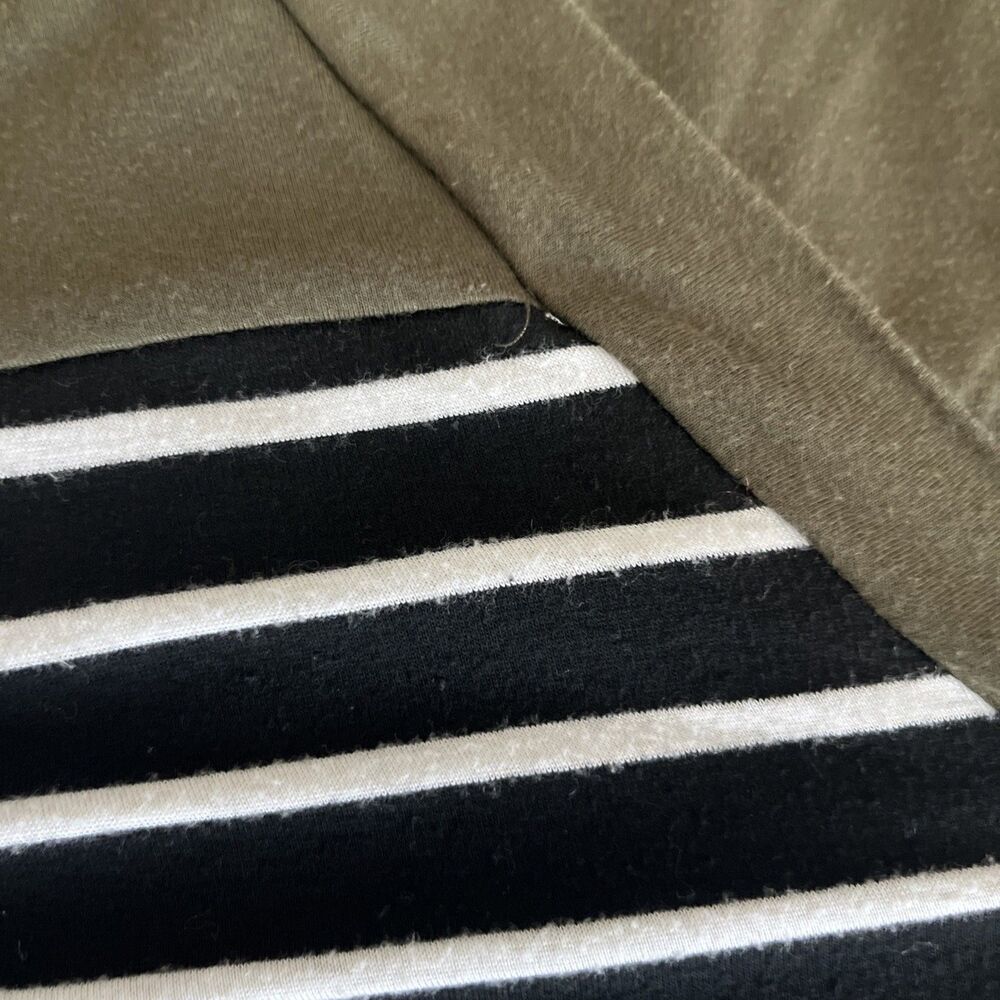 Meri Skye V Neck Knit Top Size 2x Stripes Olive Green Black Dia & Co - Picture 5 of 7